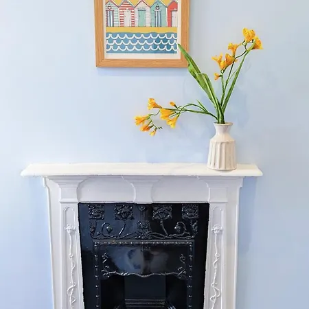 Sea Breeze House * Скарборо